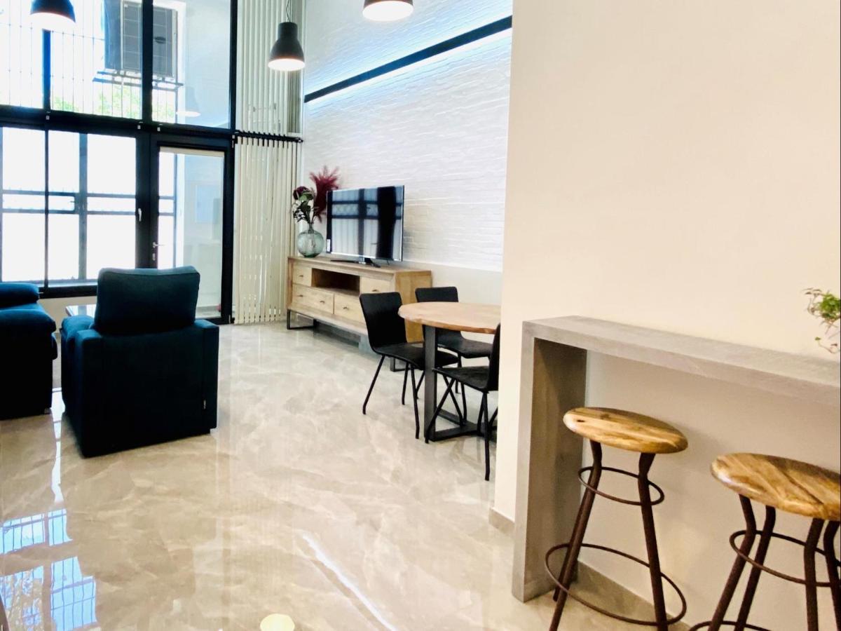 Apartamento Tr1 parking incluido loft paseo del guadalquivir Sevilla Exterior foto