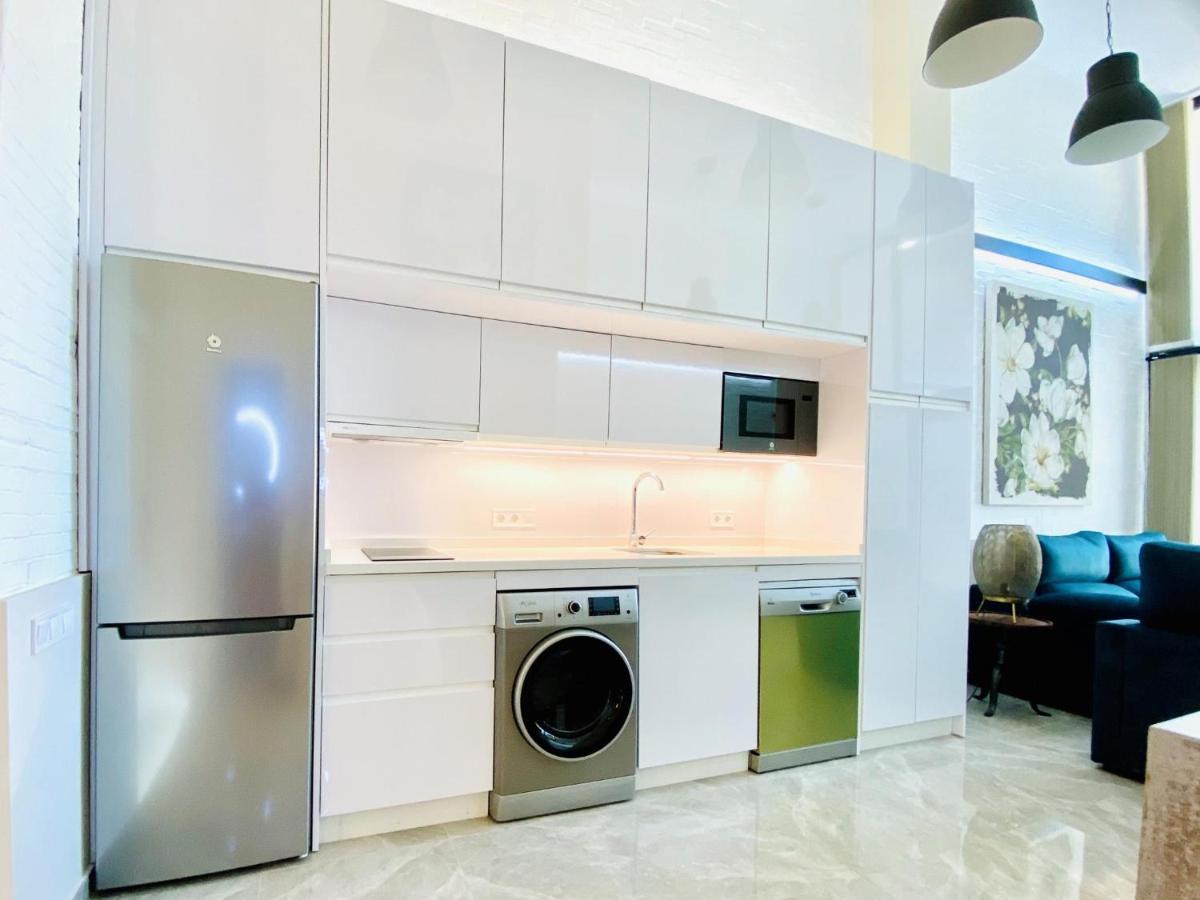 Apartamento Tr1 parking incluido loft paseo del guadalquivir Sevilla Exterior foto